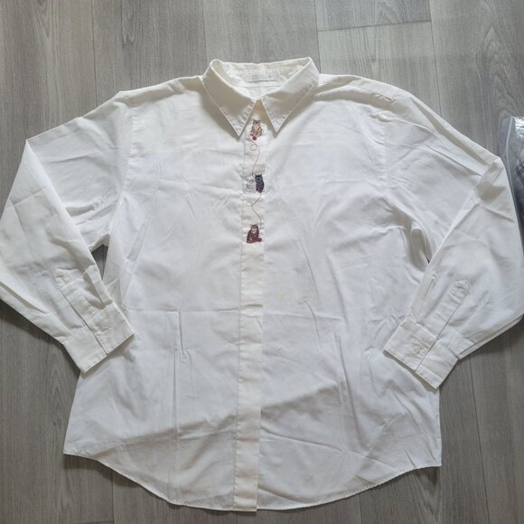 Embroidered Cats White Button-Up Shirt By Foxcroft. - Picture 3 of 8